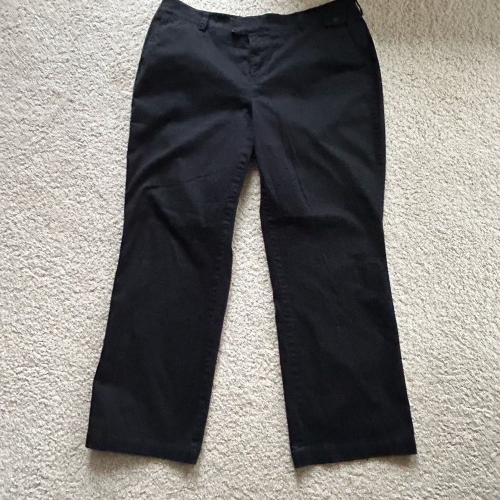 Dockers Woman 18W Black Pants